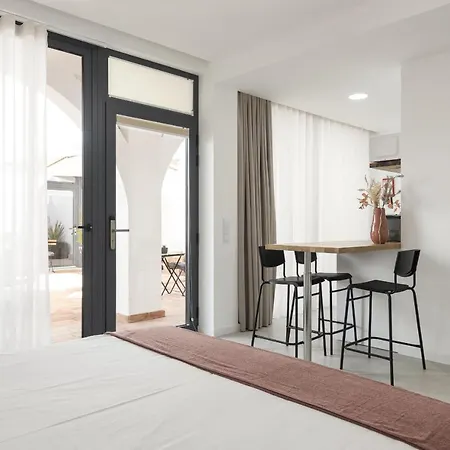 Apartament Madalena Village 5 - Centre By Hd *