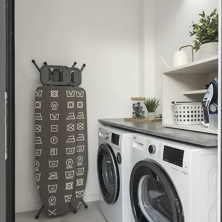 Apartament Madalena Village 5 - Centre By Hd *